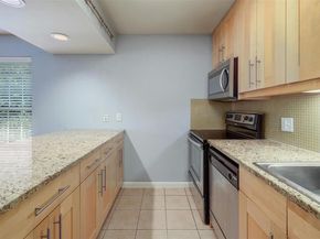 7685 Northcross DR 524, Austin TX 78757