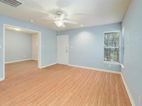 7685 Northcross DR 524, Austin TX 78757