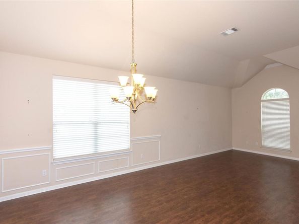 4601 Monterosa LN, Round Rock TX 78665