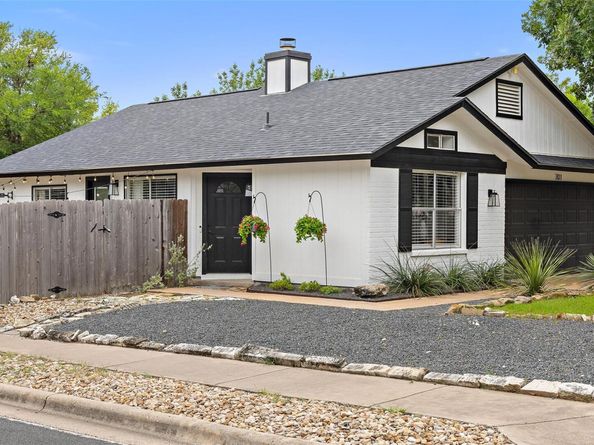 701 Mankato DR, Austin TX 78748