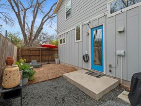 1304 Palo Duro RD B, Austin TX 78757