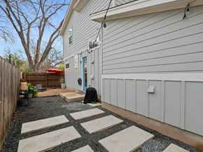 1304 Palo Duro RD B, Austin TX 78757