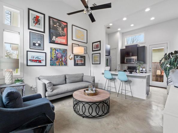 1304 Palo Duro RD B, Austin TX 78757