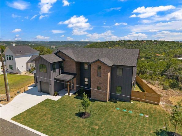 8609 Nina LN, Jonestown TX 78645