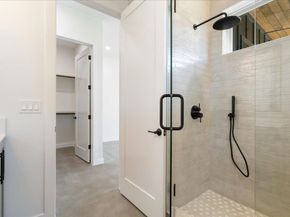 8609 Nina LN, Jonestown TX 78645