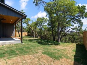 8609 Nina LN, Jonestown TX 78645