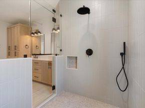 8609 Nina LN, Jonestown TX 78645