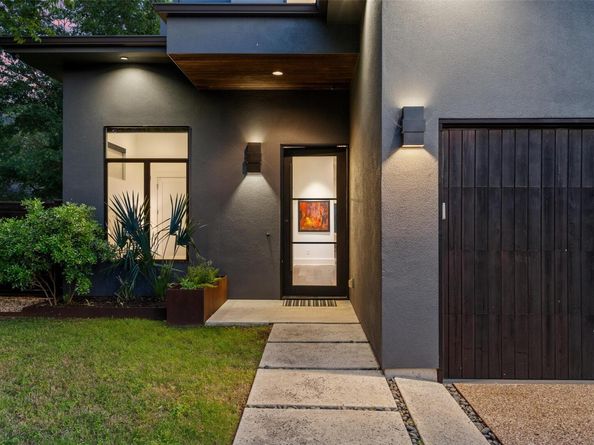 1207 E 13th ST, Austin TX 78702
