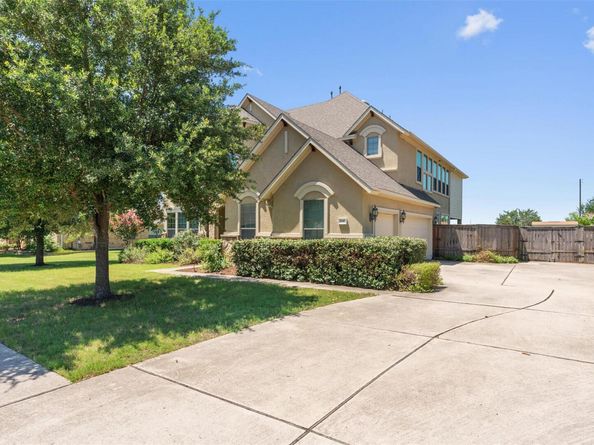 2817 Bear Springs TRL, Austin TX 78748