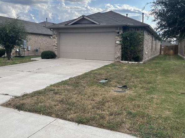 216 Frederick DR, Georgetown TX 78626
