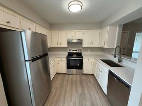 10616 Mellow Meadows DR 43C, Austin TX 78750