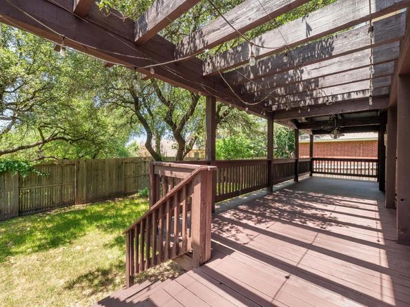 10016 Barbrook DR, Austin TX 78726