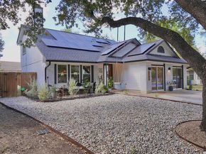 2106 Bluebonnet DR, Round Rock TX 78664