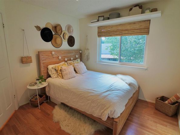 2106 Bluebonnet DR, Round Rock TX 78664