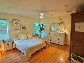 2106 Bluebonnet DR, Round Rock TX 78664