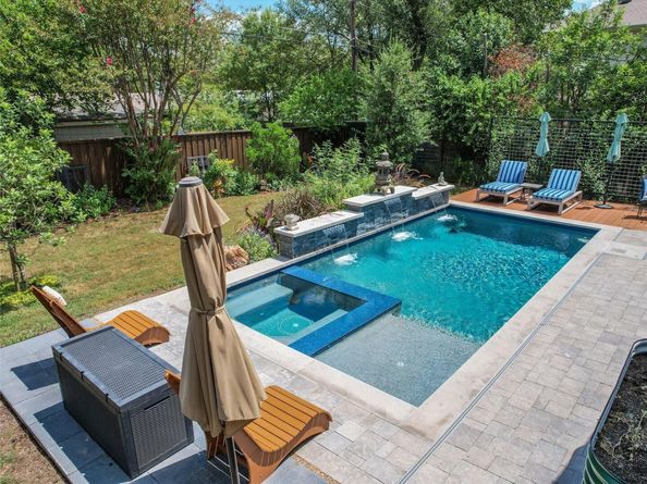 2604 Addison Ave, Austin TX 78757