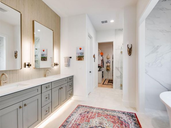 2604 Addison Ave, Austin TX 78757