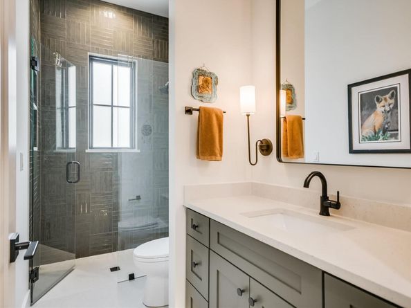 2604 Addison Ave, Austin TX 78757