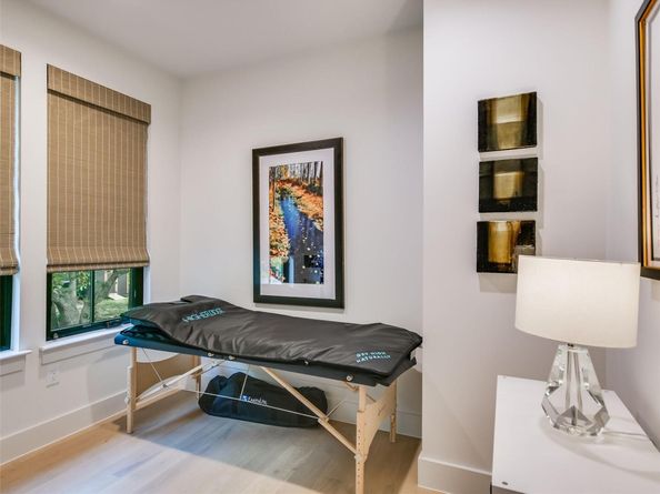 2604 Addison Ave, Austin TX 78757
