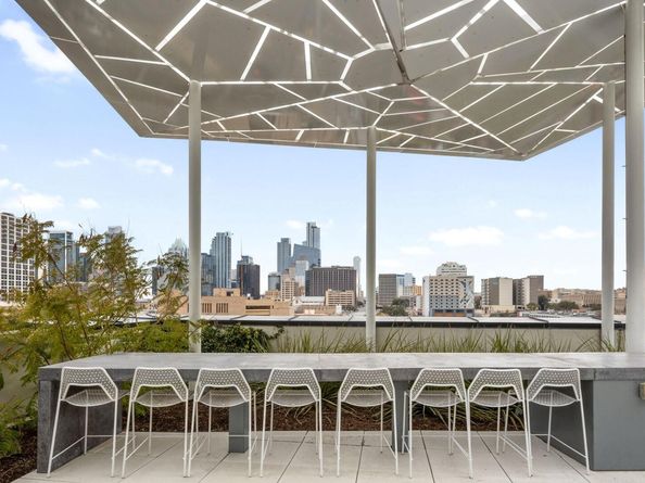 800 Embassy DR 236, Austin TX 78702