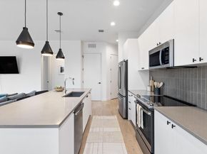 800 Embassy DR 236, Austin TX 78702