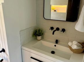 5611 Joe Sayers Ave, Austin TX 78756