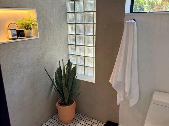 5611 Joe Sayers Ave, Austin TX 78756