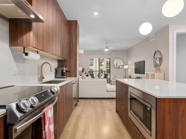 1701 Simond Ave 215, Austin TX 78723