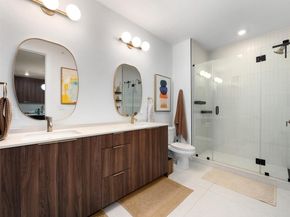 1701 Simond Ave 215, Austin TX 78723