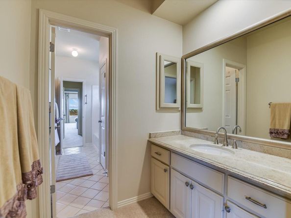 4545 Golf Vista Dr, Austin TX 78730