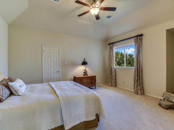 4545 Golf Vista Dr, Austin TX 78730