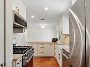 2712 Friar Tuck LN, Austin TX 78704