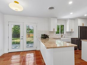2712 Friar Tuck LN, Austin TX 78704