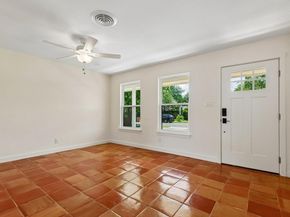 2712 Friar Tuck LN, Austin TX 78704