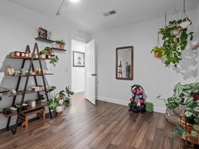 9308 Meadowheath DR, Austin TX 78729