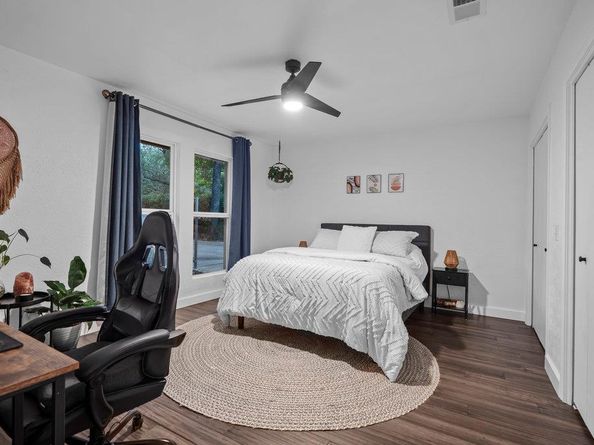 9308 Meadowheath DR, Austin TX 78729