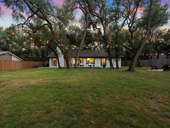9308 Meadowheath DR, Austin TX 78729