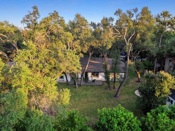 9308 Meadowheath DR, Austin TX 78729