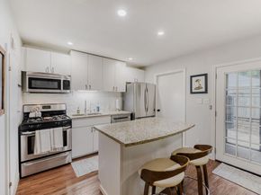 1912 Lightsey RD 6, Austin TX 78704