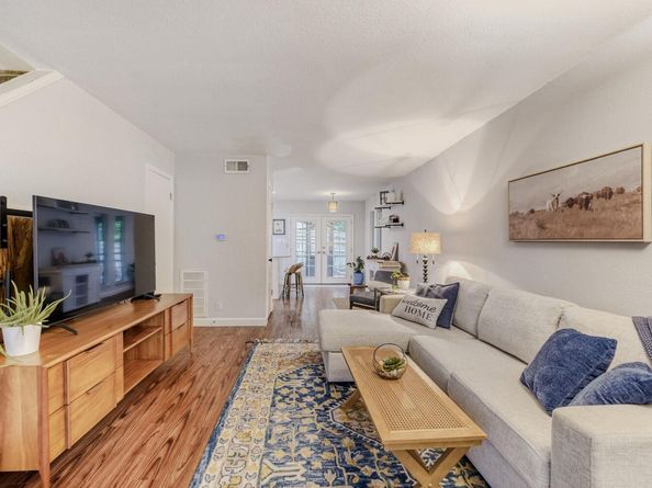 1912 Lightsey RD 6, Austin TX 78704