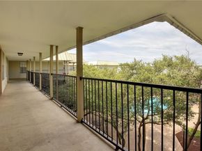 910 Duncan LN 60, Austin TX 78705