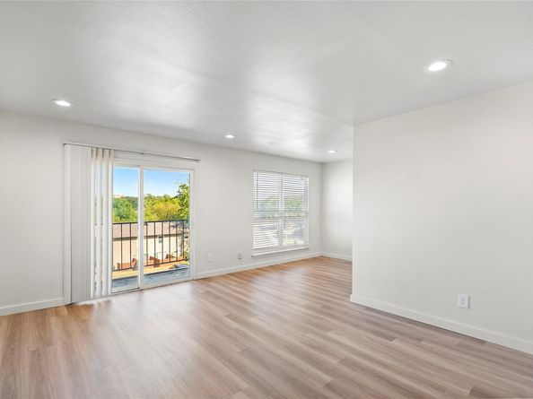 3819 Southway DR 104, Austin TX 78704