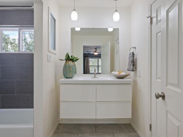 7102 Fred Morse DR, Austin TX 78723
