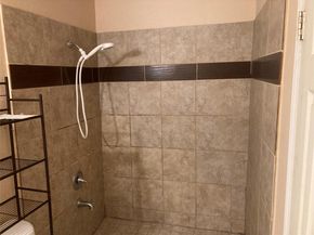 5415 Walnut Grove DR, Austin TX 78744