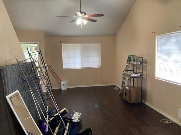 5415 Walnut Grove DR, Austin TX 78744