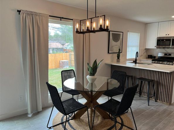 9502 Crown Ridge DR, Austin TX 78753