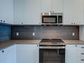 800 Embassy DR 233, Austin TX 78702