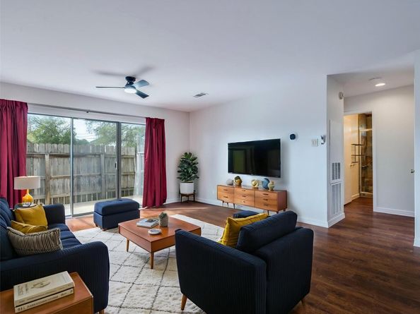 6810 Deatonhill DR 109, Austin TX 78745