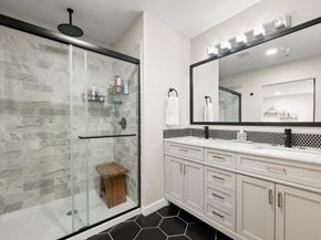 1006 Hollybluff ST, Austin TX 78753