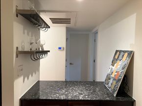 2200 Dickson DR 127, Austin TX 78704